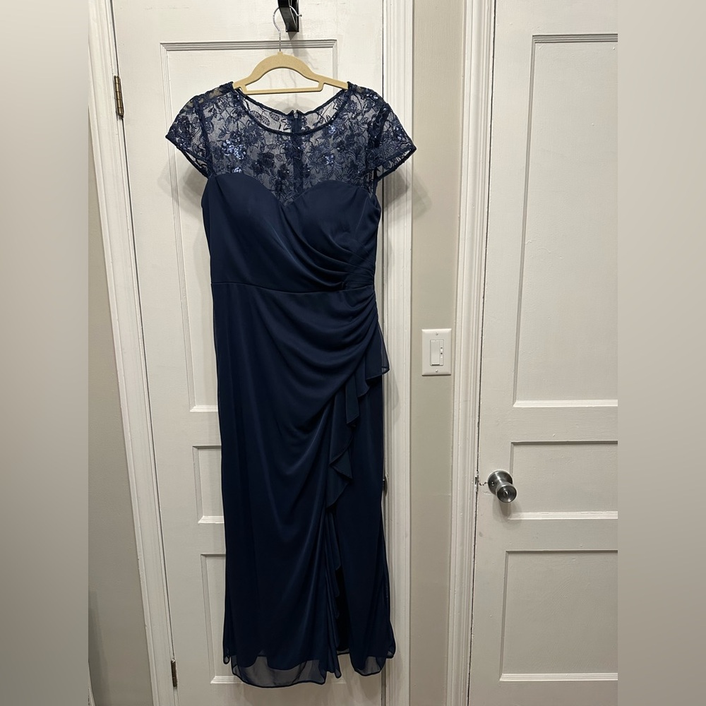 Women’s petite formal dress